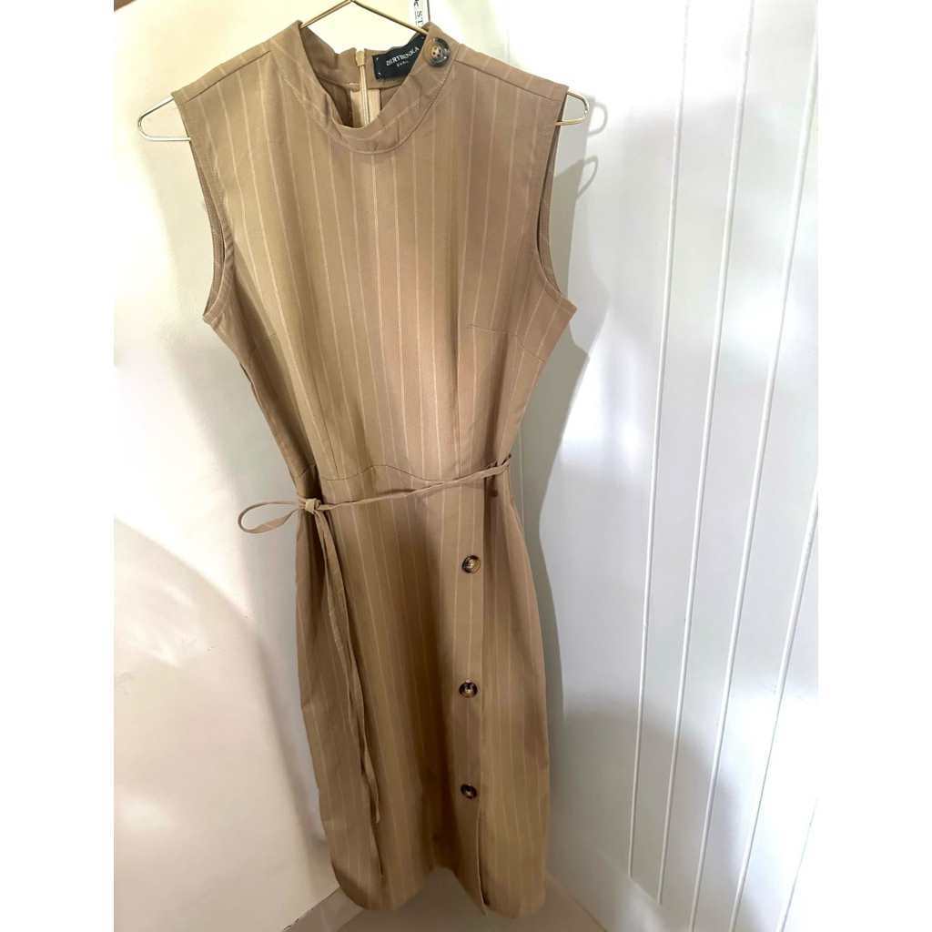 Berrybenka Midi Dress