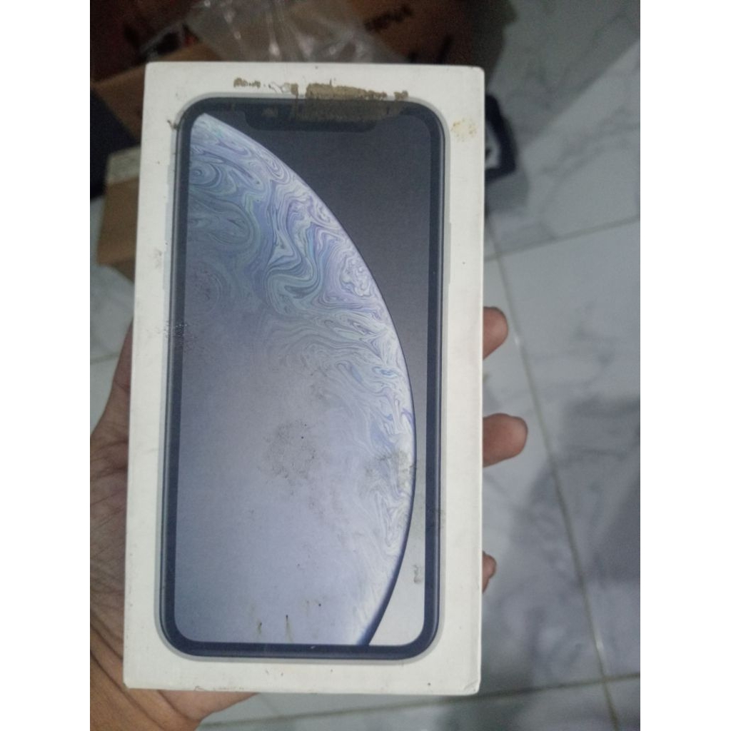 dus iPhone xr hanya dus saja