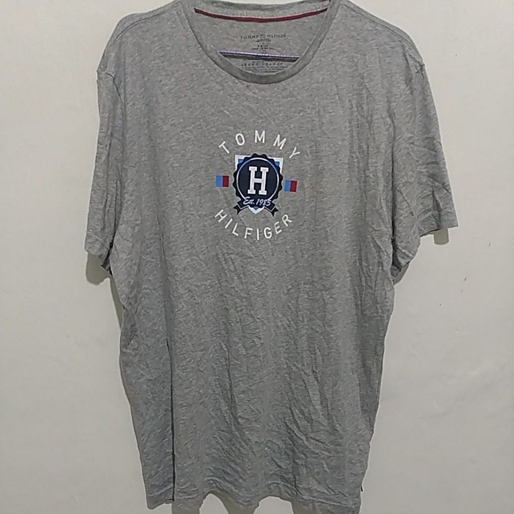 Kaos Lengan Pendek TOMMY HILFIGER