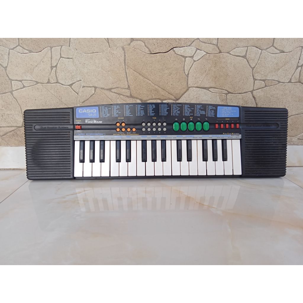 Piano CASIO SA21