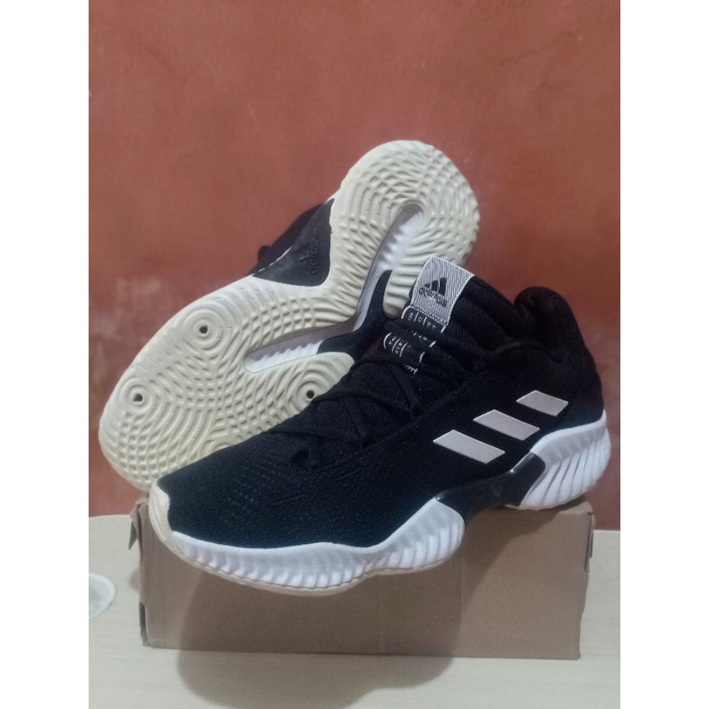 sepatu basket/volli second size 46