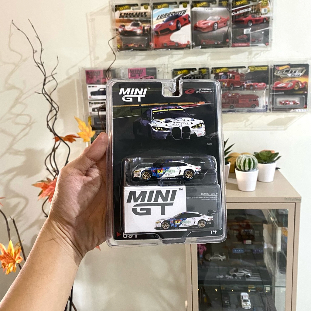 MINI GT BMW M4 GT3 #7 2023 super gt series