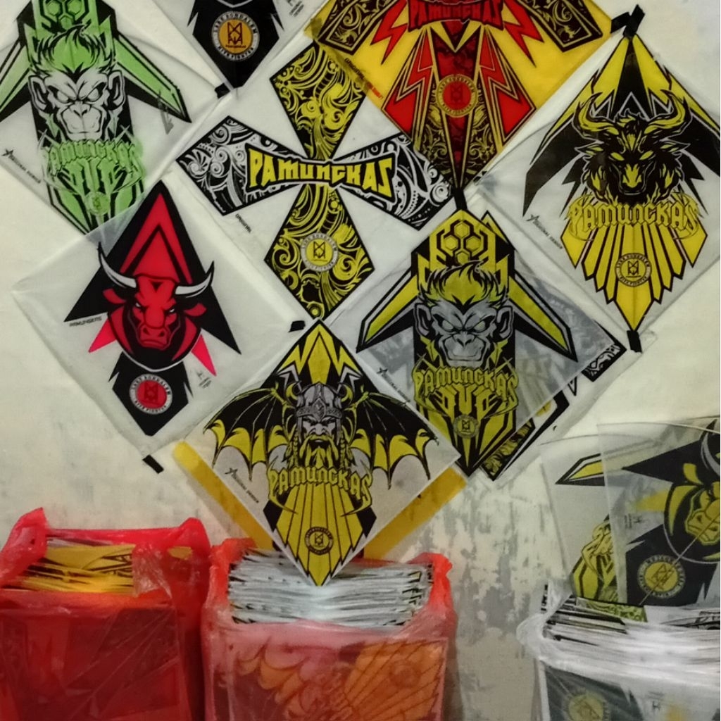 layangan sukhoi lilitan 50 pcs
