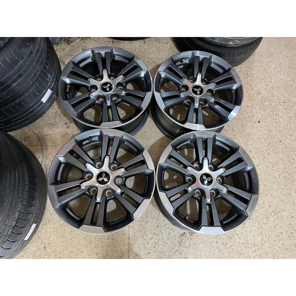 VELG MOBIL BEKAS R17 VELG STD TRITON R17 LEBAR 7,5 PCD 6X139