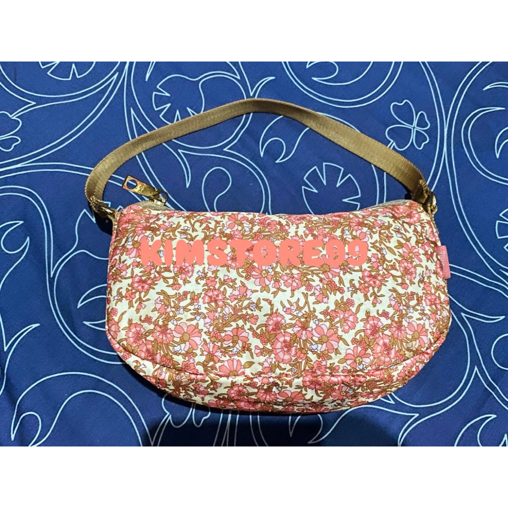 Preloved Elegance Shoulder Bag