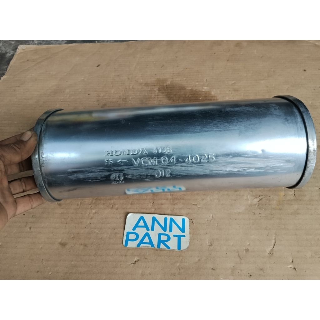 Resonator tabung kenalpot tenggah mobil honda jazz gd3  original second bekas