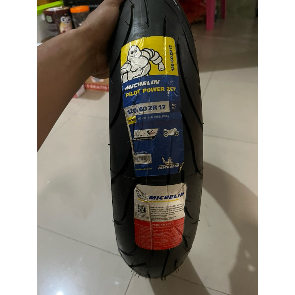 ban luar michelin pilot power 2CT 120/60/17
