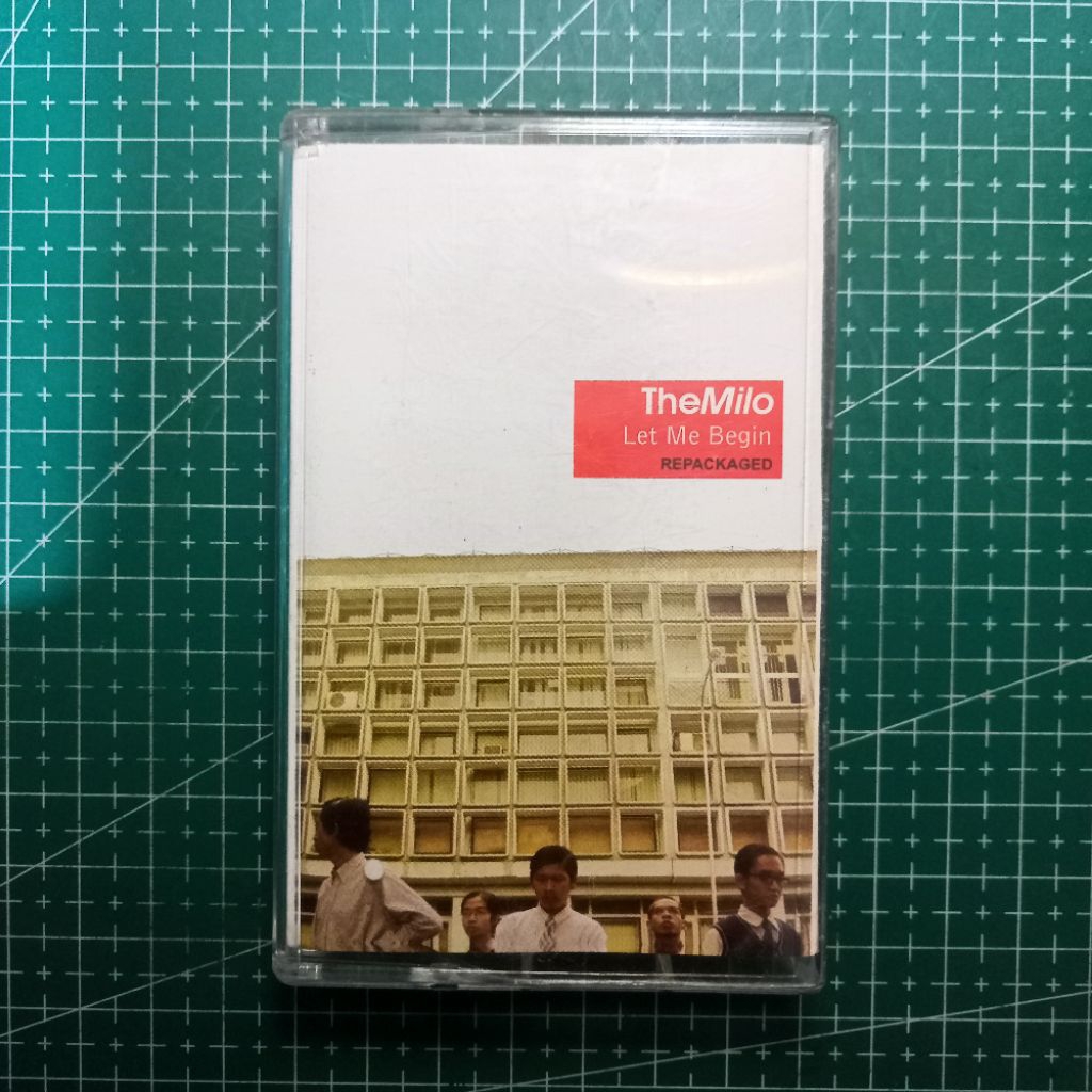 Kaset The Milo - Let Me Begin (Repackaged)