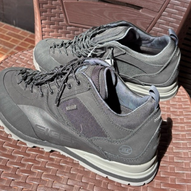 Sepatu Outdoor Eiger Z Anaconda 2.5 Gunung Sepatu Gunung