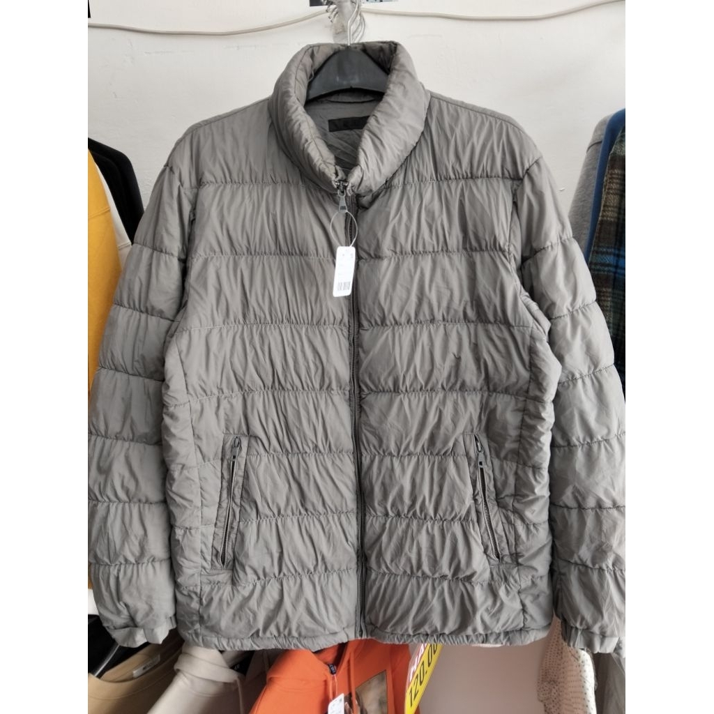 UNIQLO • Ultra Light Down Jacket