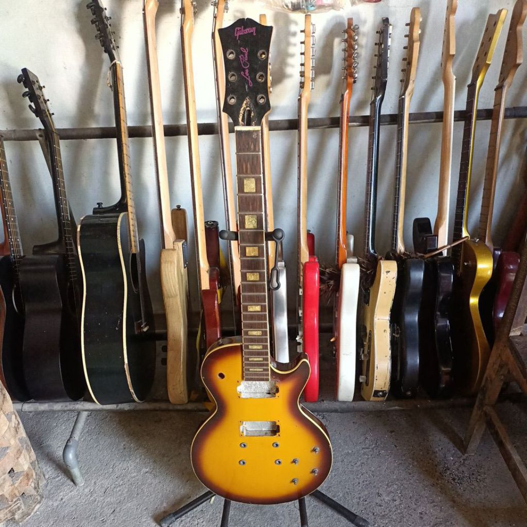 body neck Les Paul custom