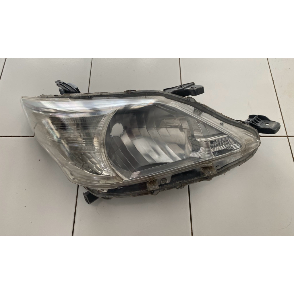 headlamp innova barong 2012-2015 bagian kanan original second