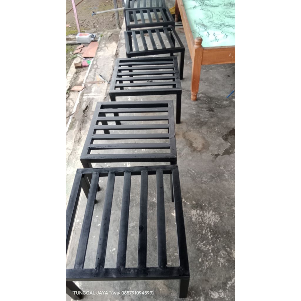 DINGKLIK BESI/KURSI PENDEK/KURSI BESI/KURSI JONGKOK UKURAN 30X30X30