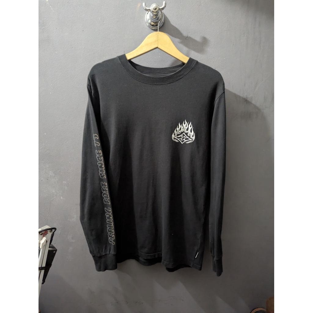 kaos Billabong size M Longsleeve