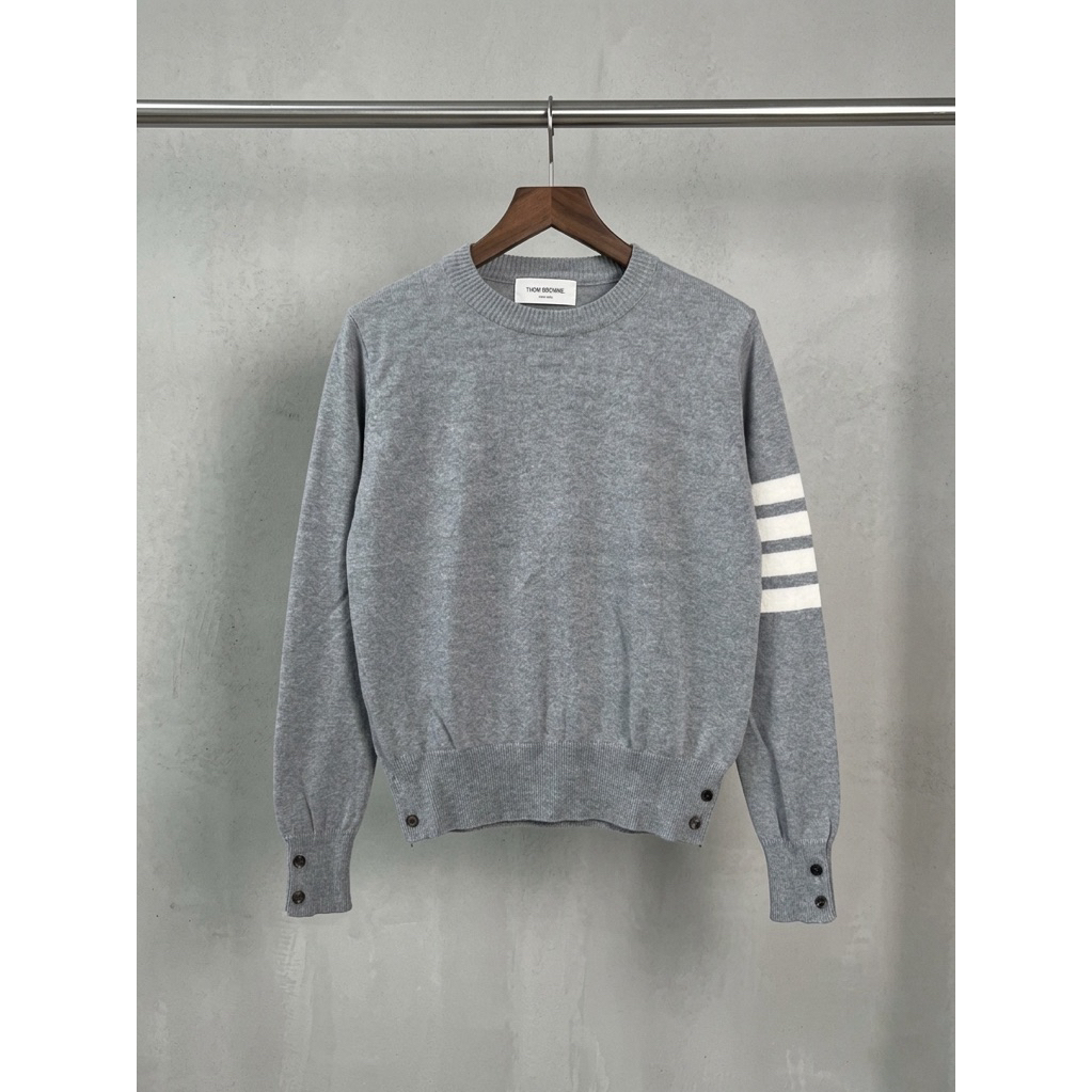 Thom Browne Luxury Sweater Knitwear Rajut Unisex