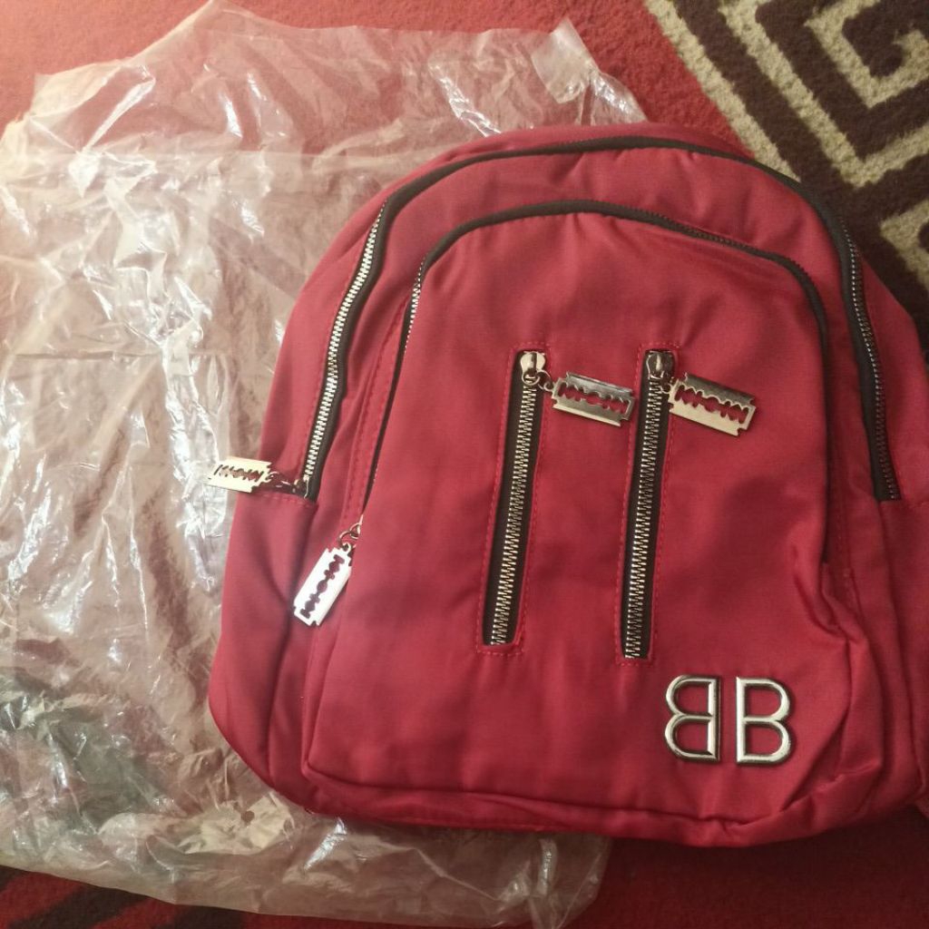 tas ransel wanita/ anak warna merah
