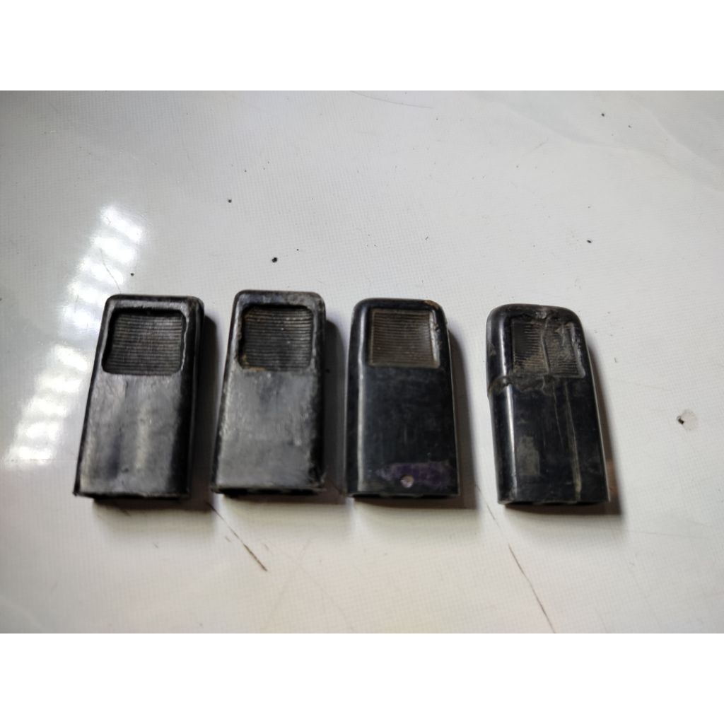 pinlock Toyota Corolla ke30