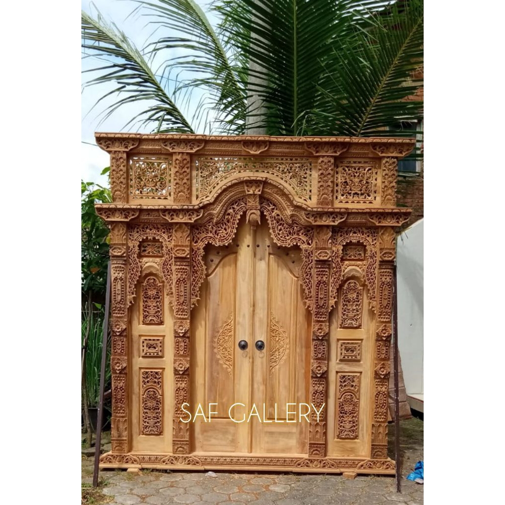 Pintu Gebyok Jati Ukir Jepara Antik Lawasan