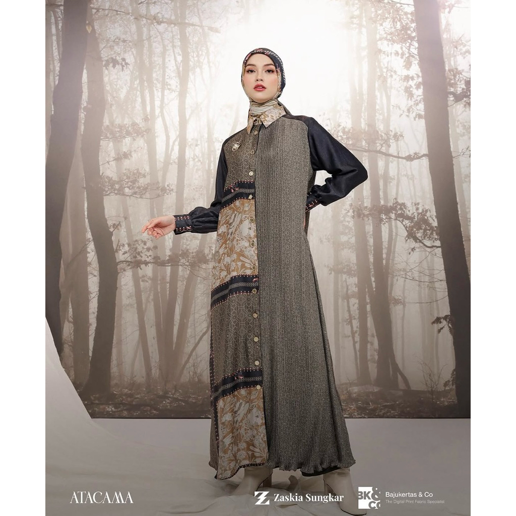 Maiza Dress