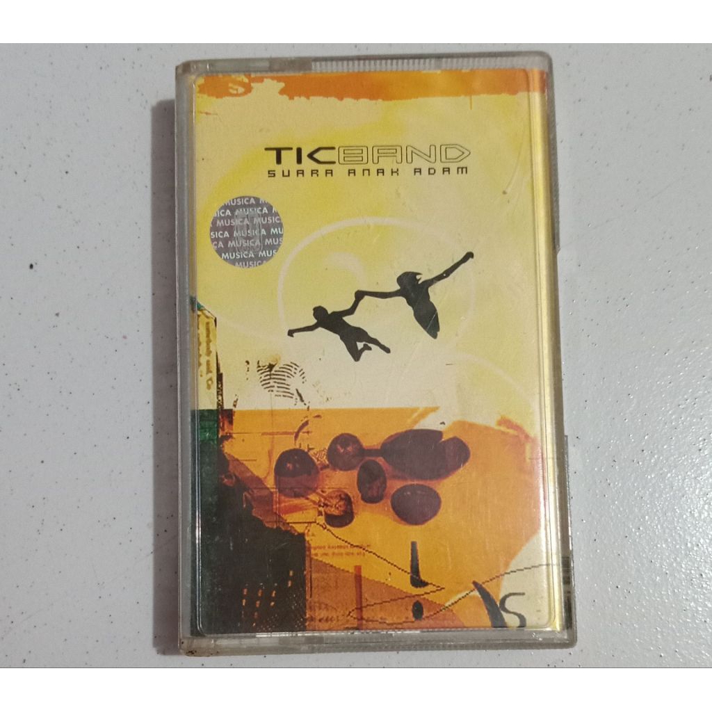 Kaset Pita TIC Band
