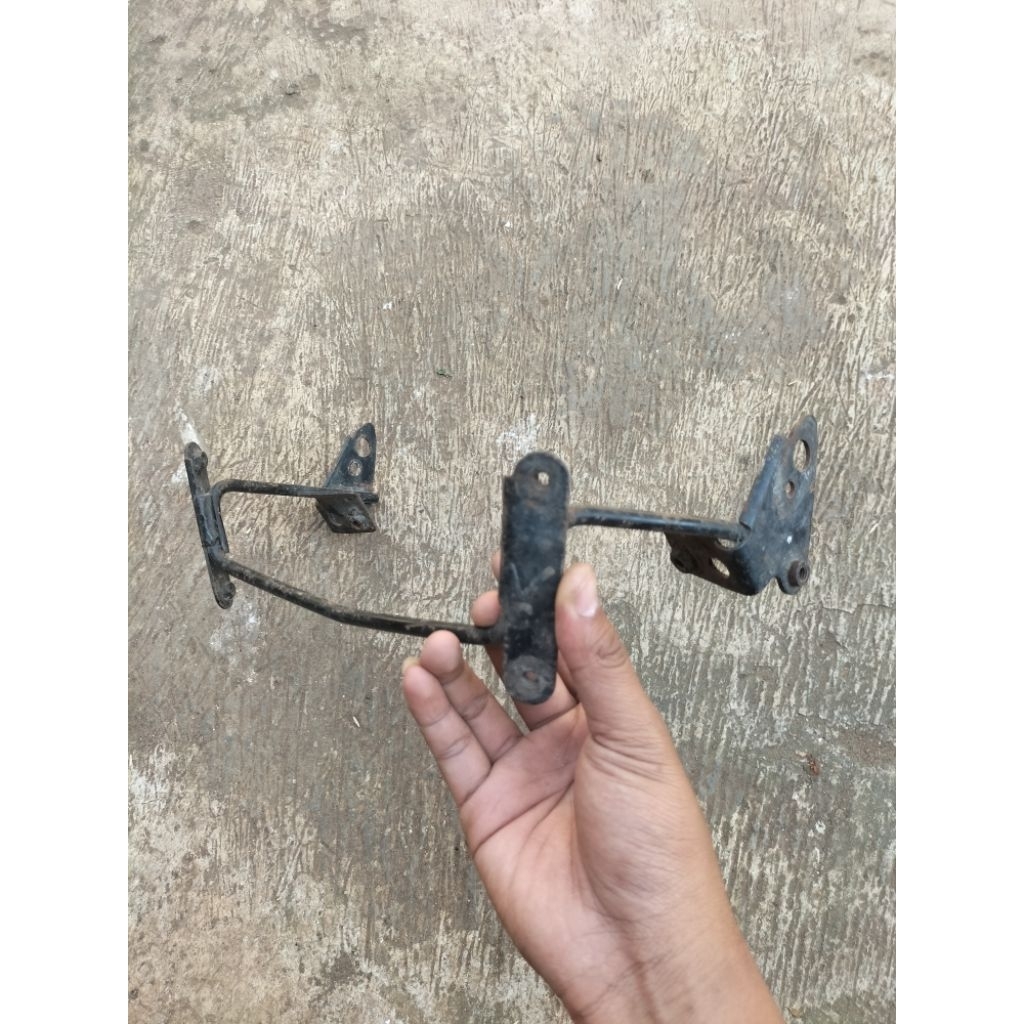 braket visor Tiger pece ORI