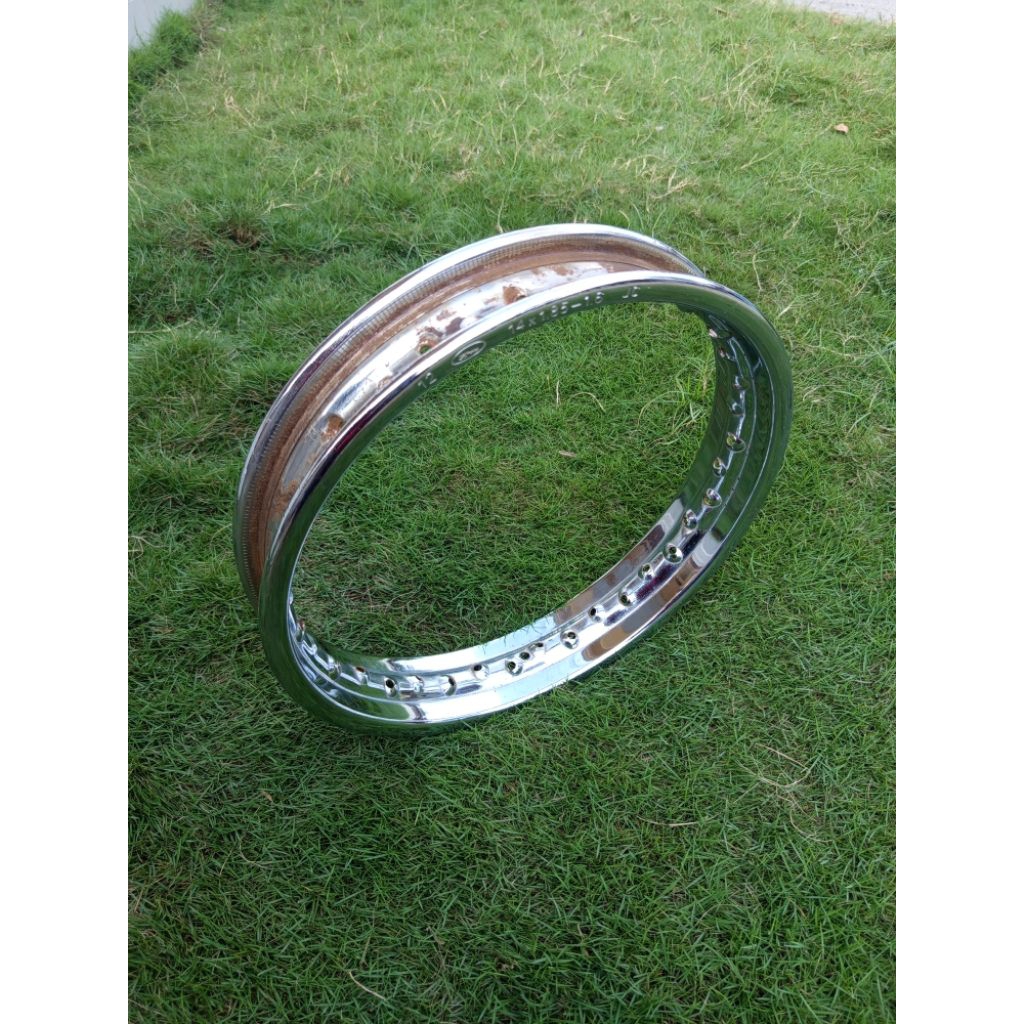 velg besi ring 14-185 bekas copotan motor