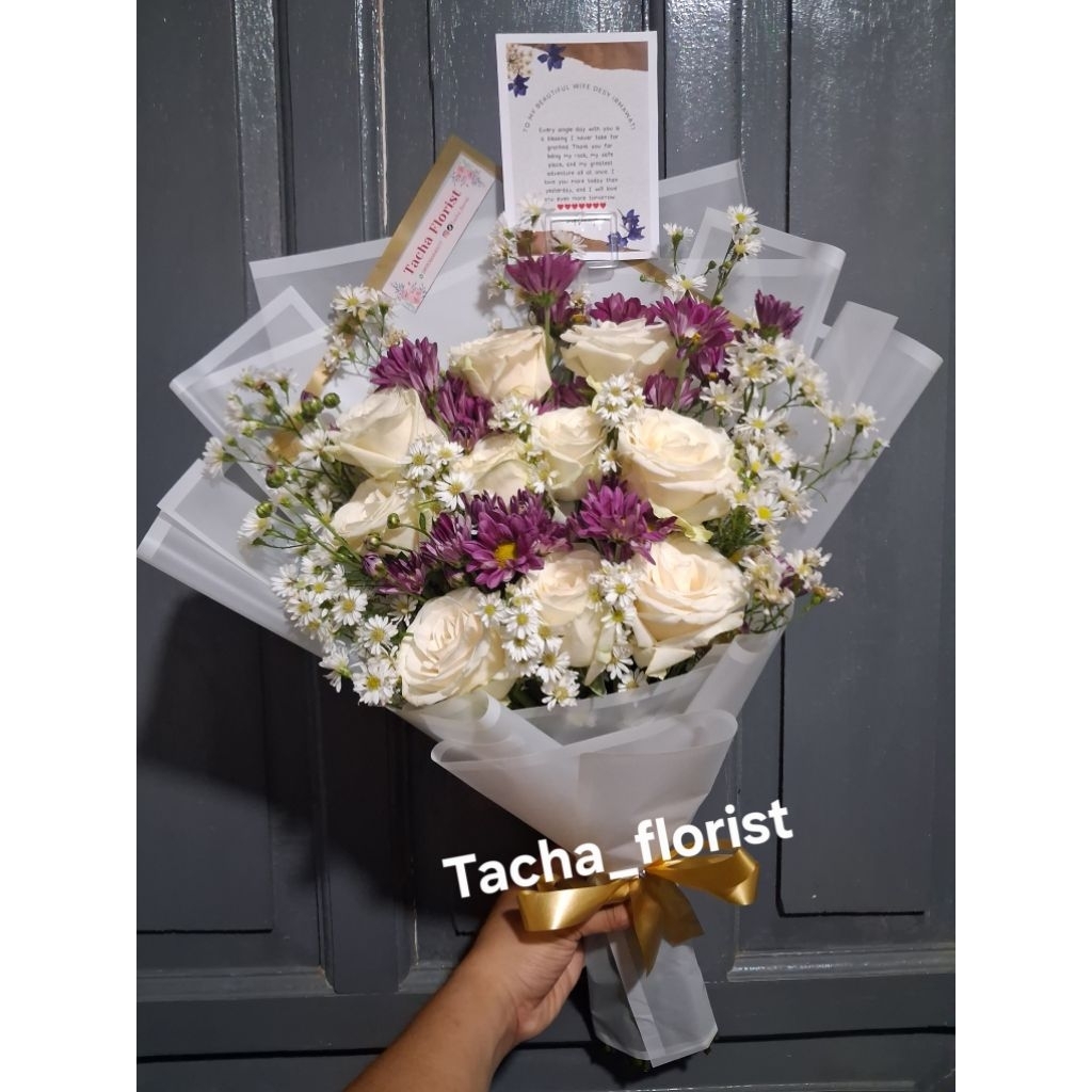 buket bunga mawar putih asli