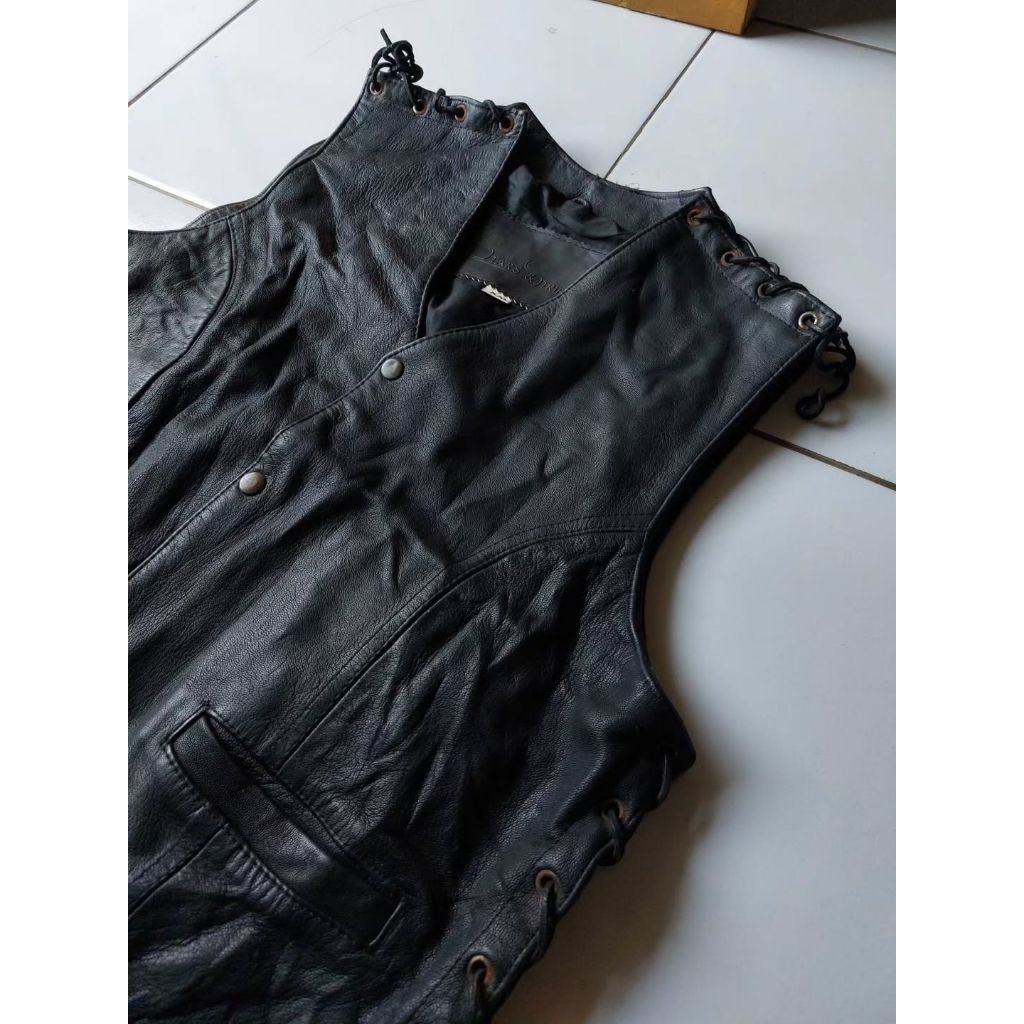 Rompi Kulit Biker Leather Vest Classic Retro Jacket Jaket