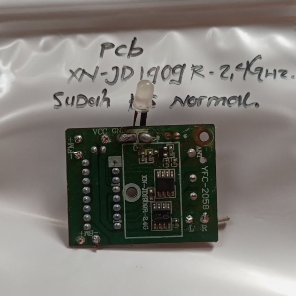 PCB RC ROCK CRAWLER 4WD seri XN-JD1909R 2,4GHZ DC 4,8VOL