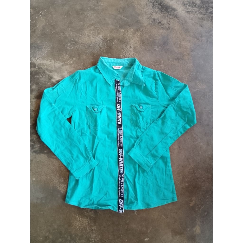 kemeja emerald green