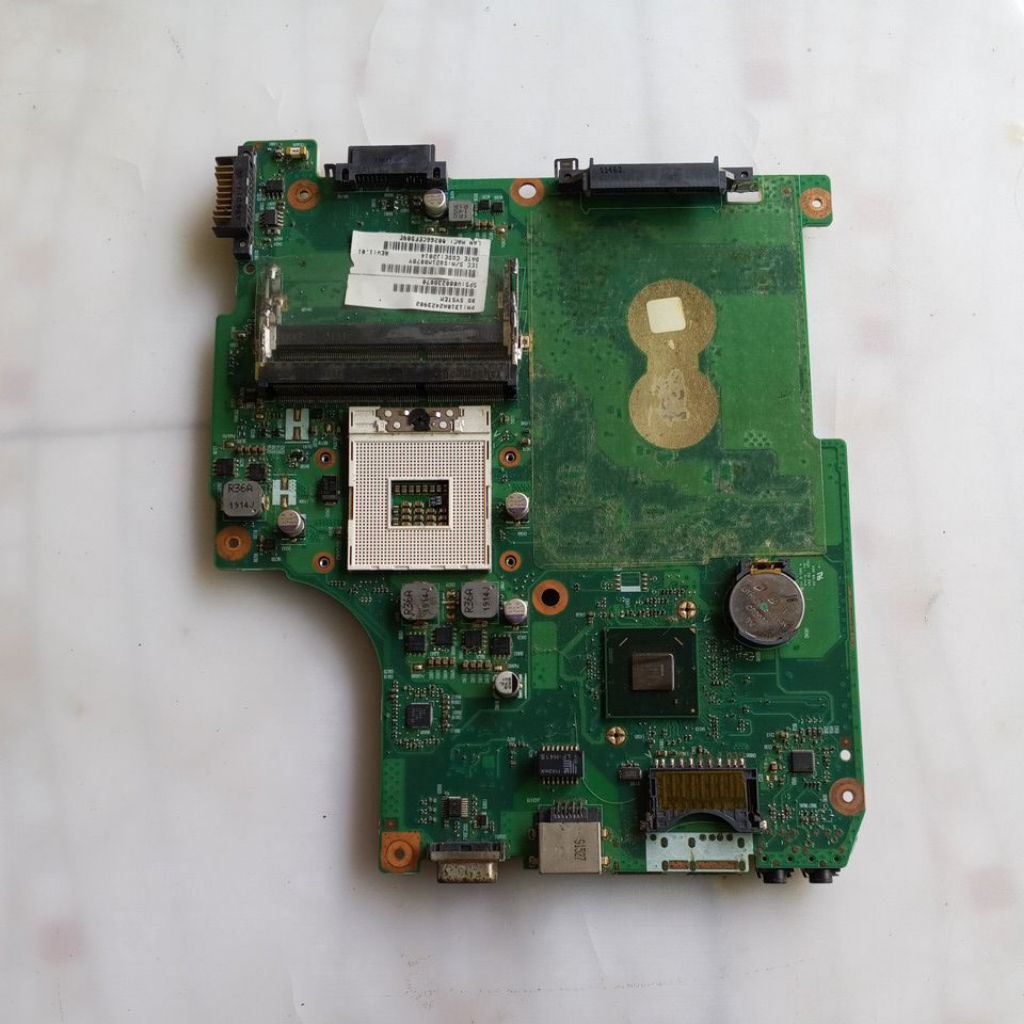 Motherboard Laptop Thoshiba C640 Normal
