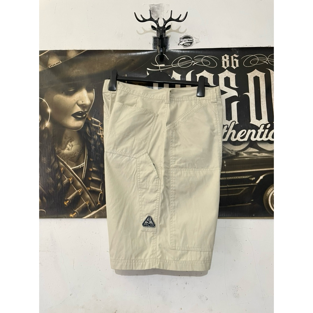 short pants nike acg second