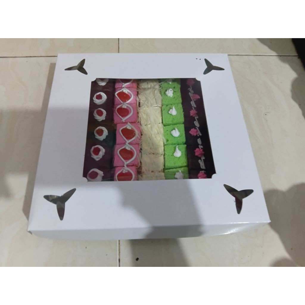kue tart mini /kue basah 3 box
