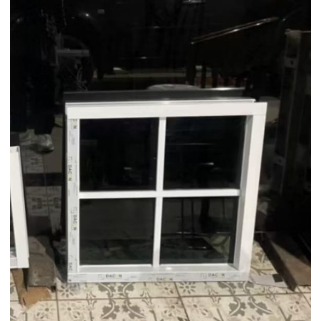 kusen jendela aluminium ornamen 4inc dacon
