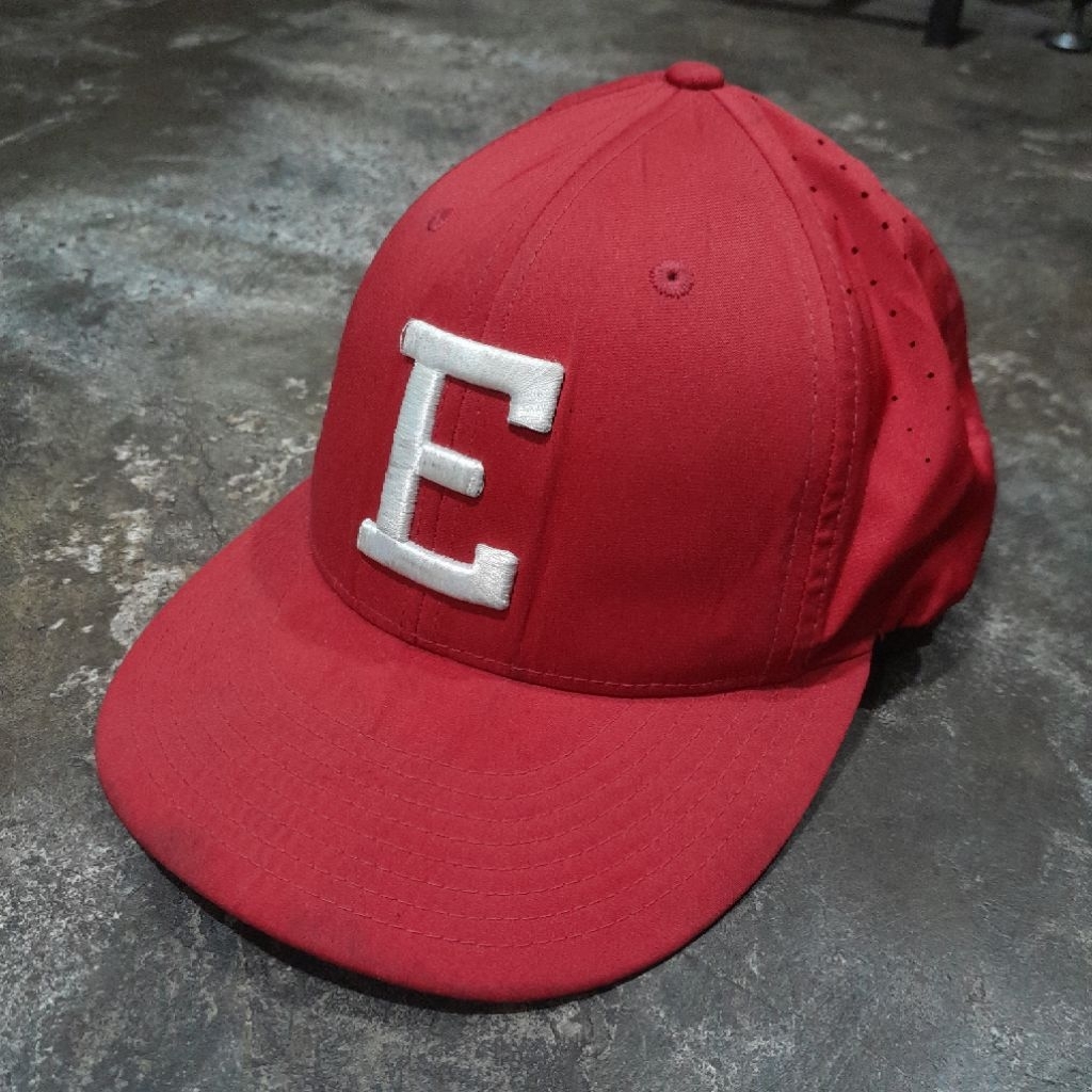 RICHARDSON FLEXFIT BASEBALL CAP RED