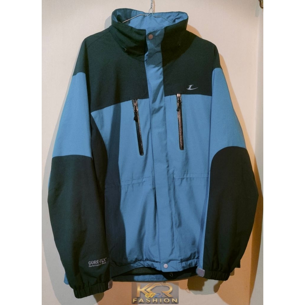 Jaket outdoor Brand Goretex