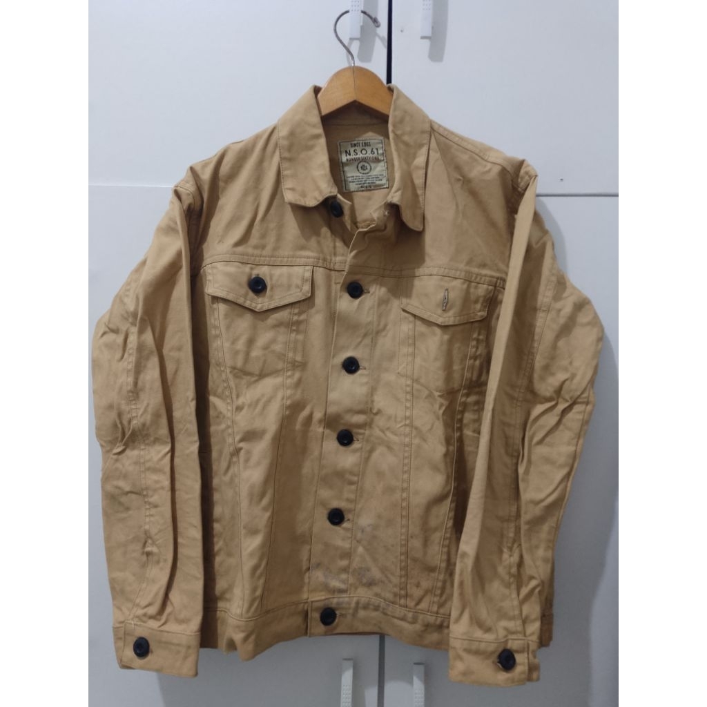 Jaket Number 61