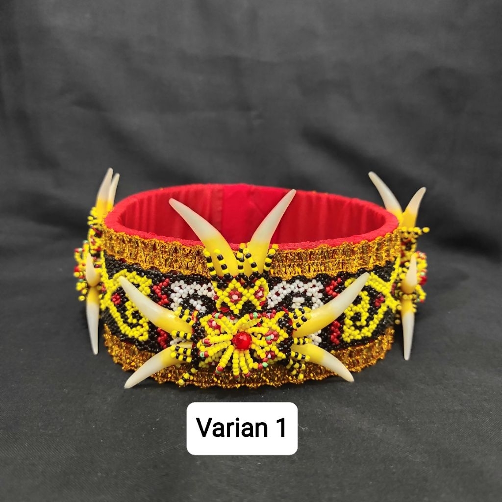 topi adat pria dayak kalimantan warna merah ukuran dewasa