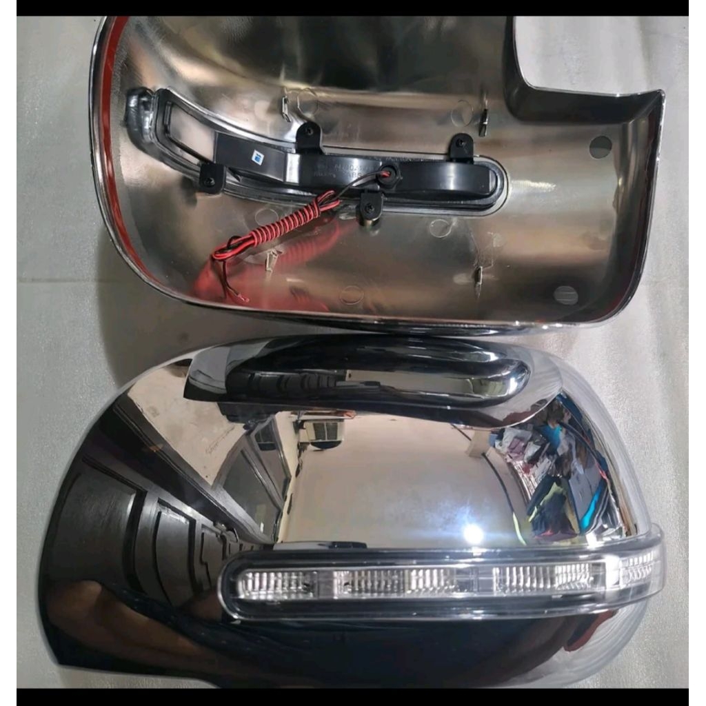 Cover spion+lampu sein spion Innova 2012-2015