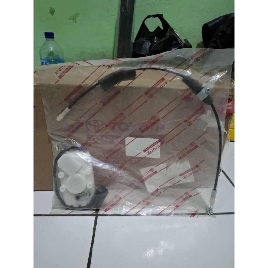 PZ070-BZ575 Actuator Door Lock Avanza lama