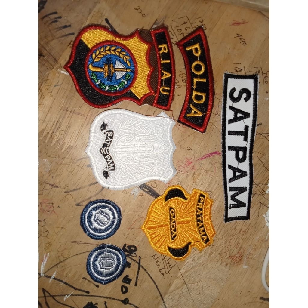 LAMBANG BAJU PDL PDH SATPAM LENGKAP