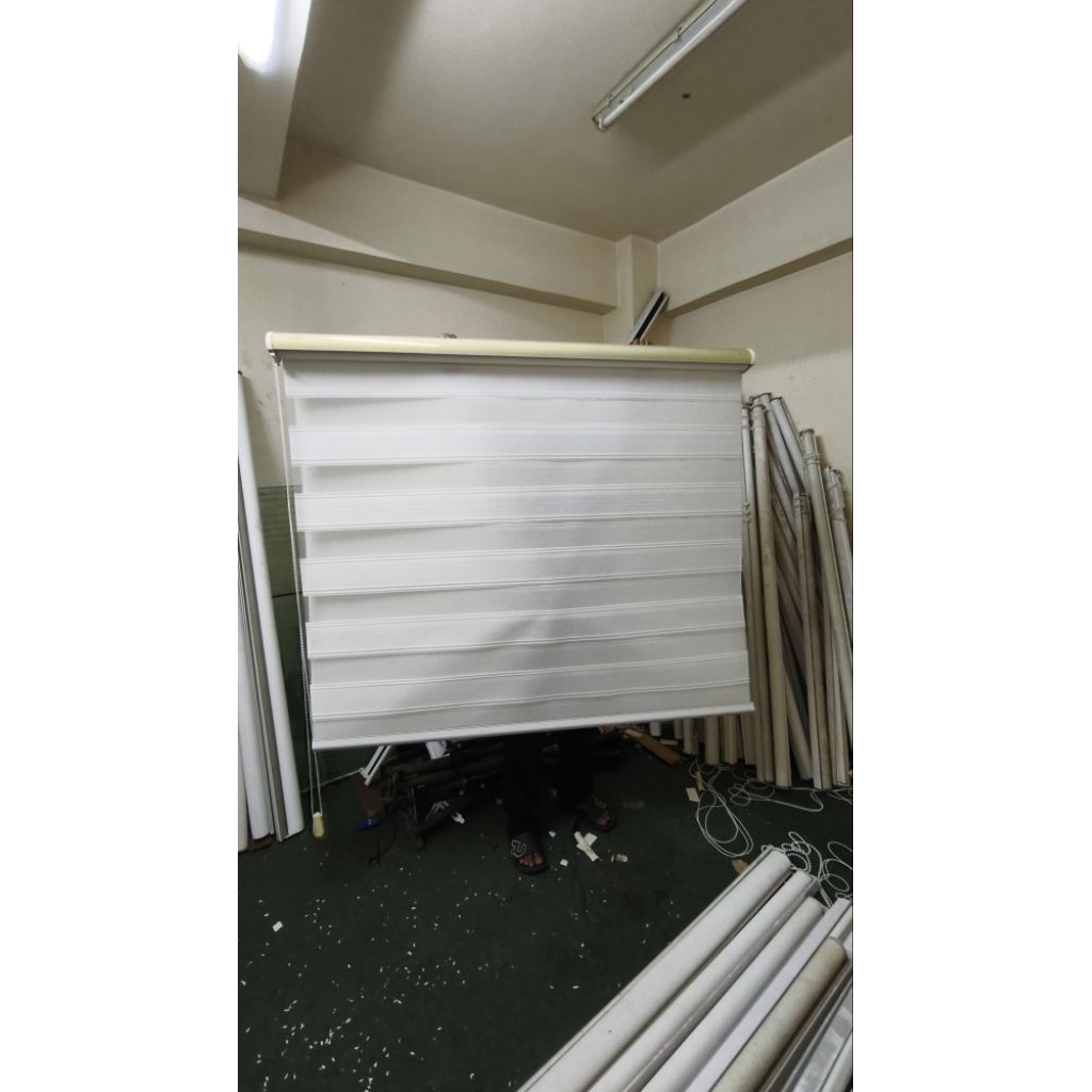 Roller Blind Jendela