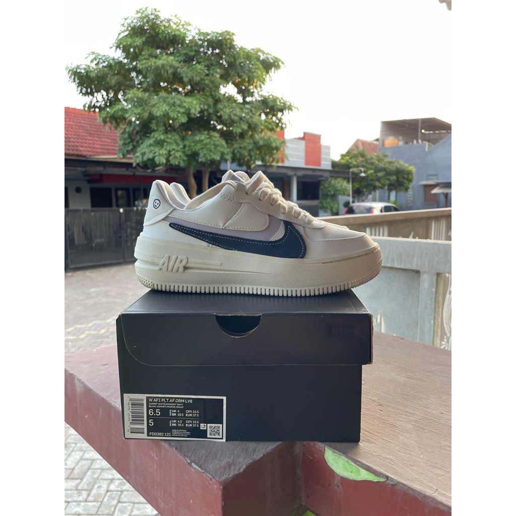 Sepatu Wanita Nike Putih Air Force 1