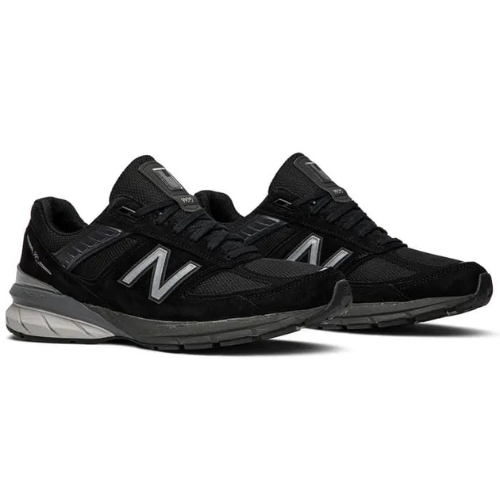 Sepatu N B 990V5 Black White