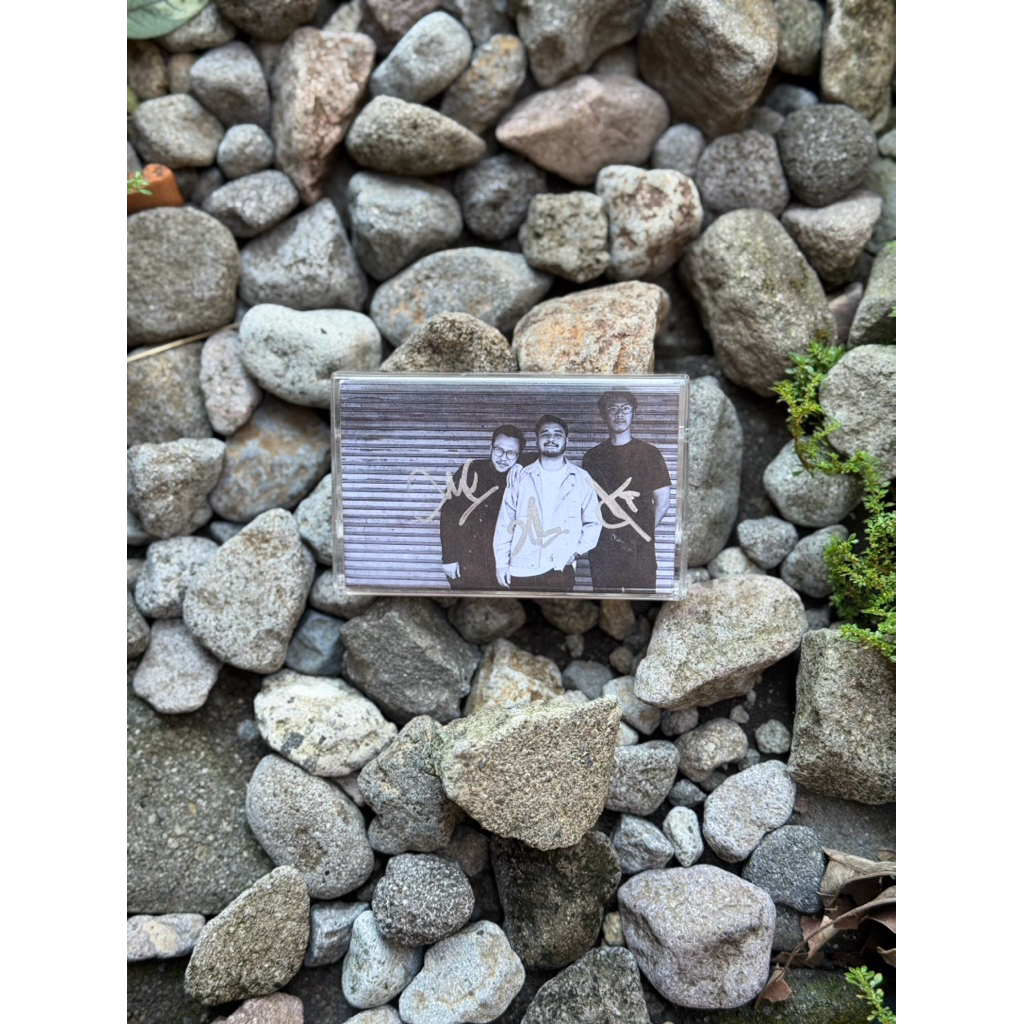 kaset perunggu pendar
