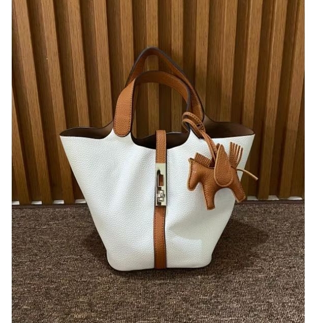 caitina bag prelove