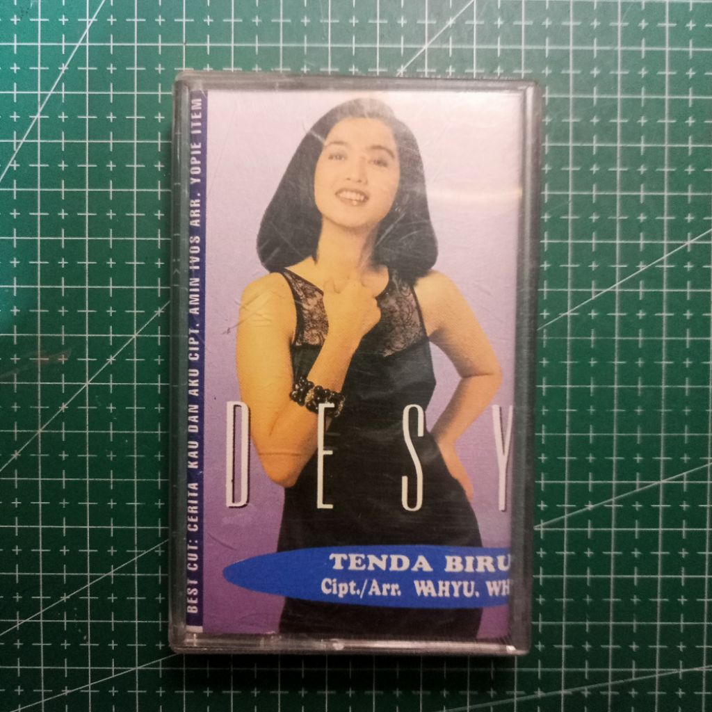 Kaset Desy Ratnasari - Tenda Biru