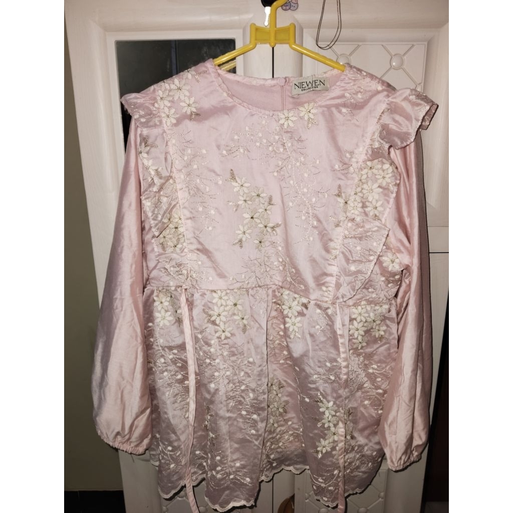 [NEW/NEVER WORN] NIEWEN COLLECTION Luxury Pink Lace Dress / Baju Kondangan Premium