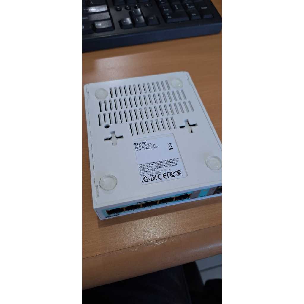Mikrotik RB260GS 5port Gigabit Mikrotik 260GS Mikrotik RB260 GS