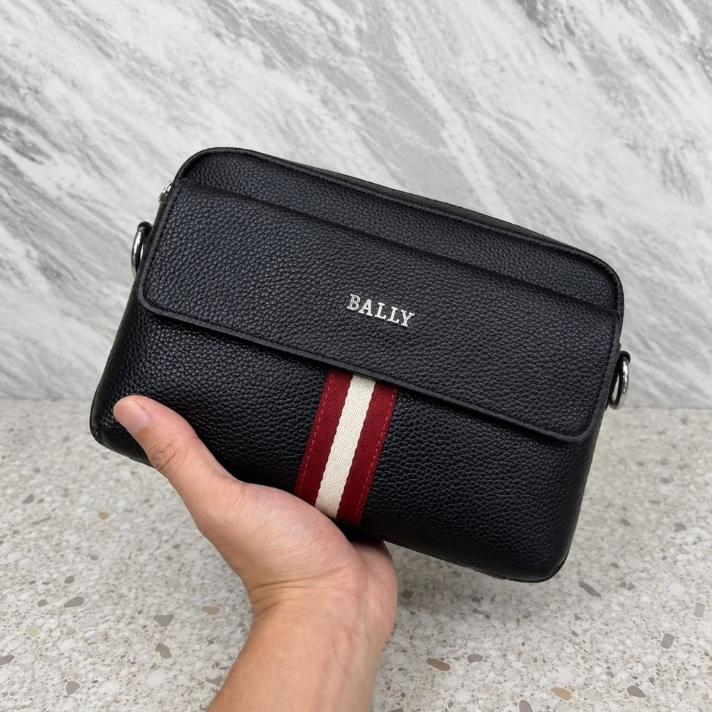 TAS BALLY PRIA CROSSBODY CLUTCH PREMIUM STRIPE MERAH PUTIH TAS SLEMPANG PRIA ELEGAN KOMPARTEMEN RESL